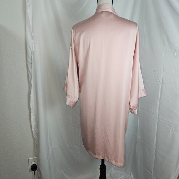 Victoria's Secret Silky Blush Pink Robe Sz M/L Loungewear Elegant honeymoon spa - Picture 4 of 8